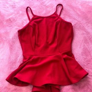 Adorable backless sleeveless dark red top